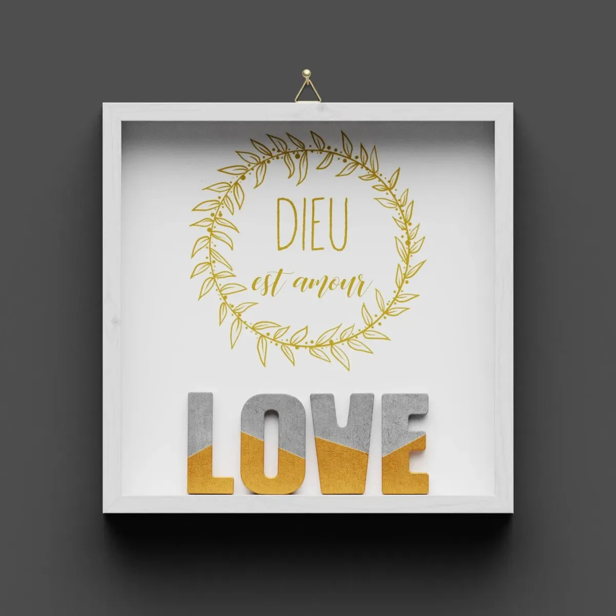 Cadre en bois LOVE - lettres ciment décor doré, cadre peint en blanc, avec crochet
